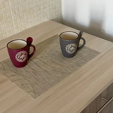 B Collection * Skyros